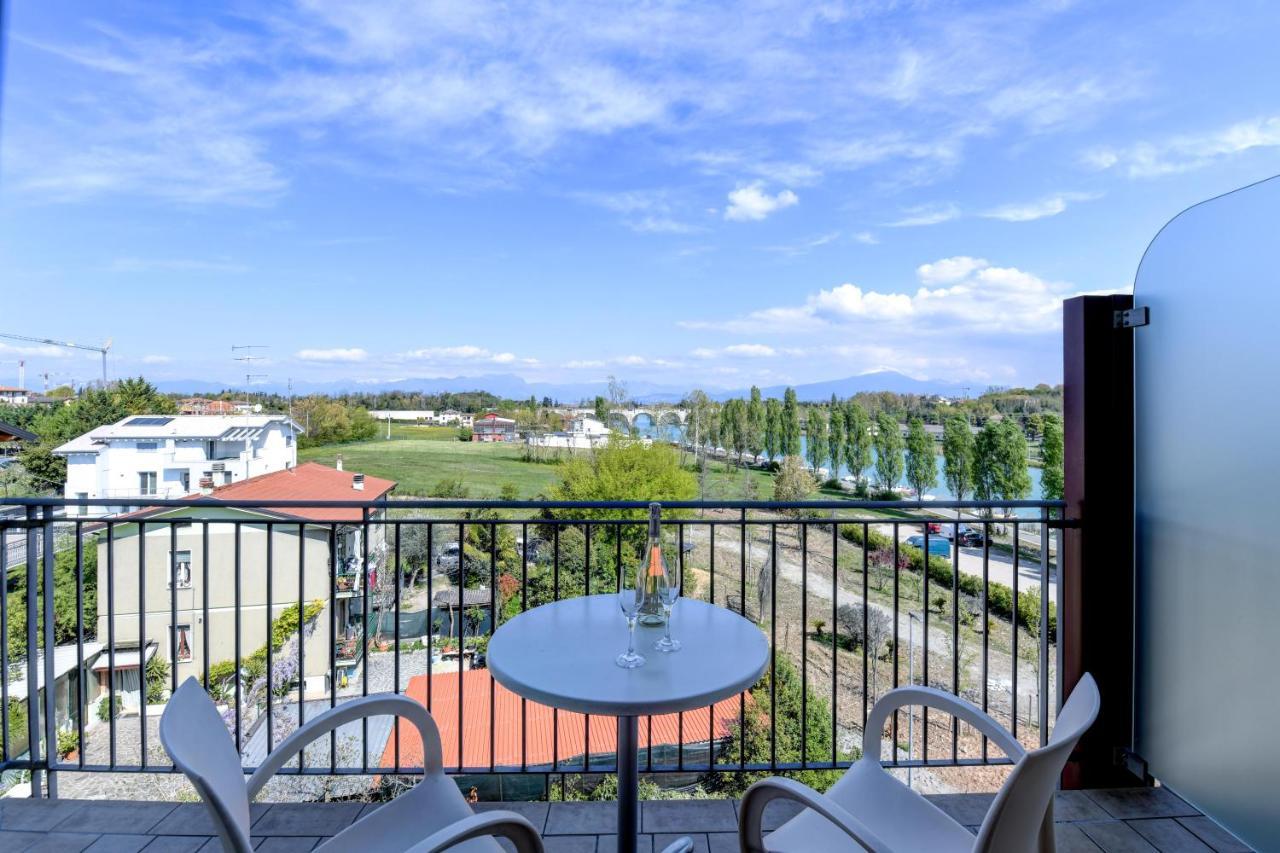 Hotel Rivus Peschiera del Garda Eksteriør bilde