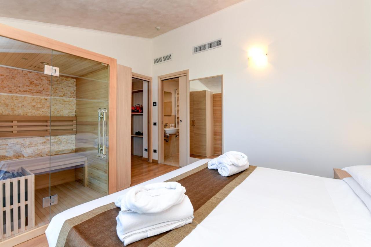 Hotel Rivus Peschiera del Garda Eksteriør bilde