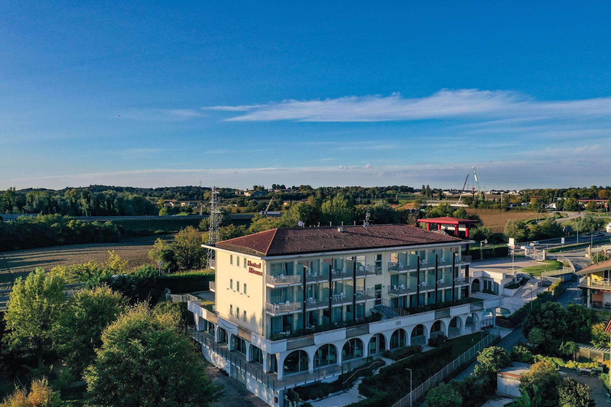 Hotel Rivus Peschiera del Garda Eksteriør bilde