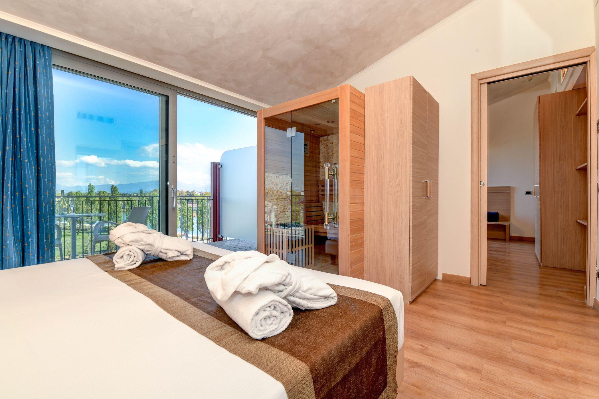 Hotel Rivus Peschiera del Garda Eksteriør bilde
