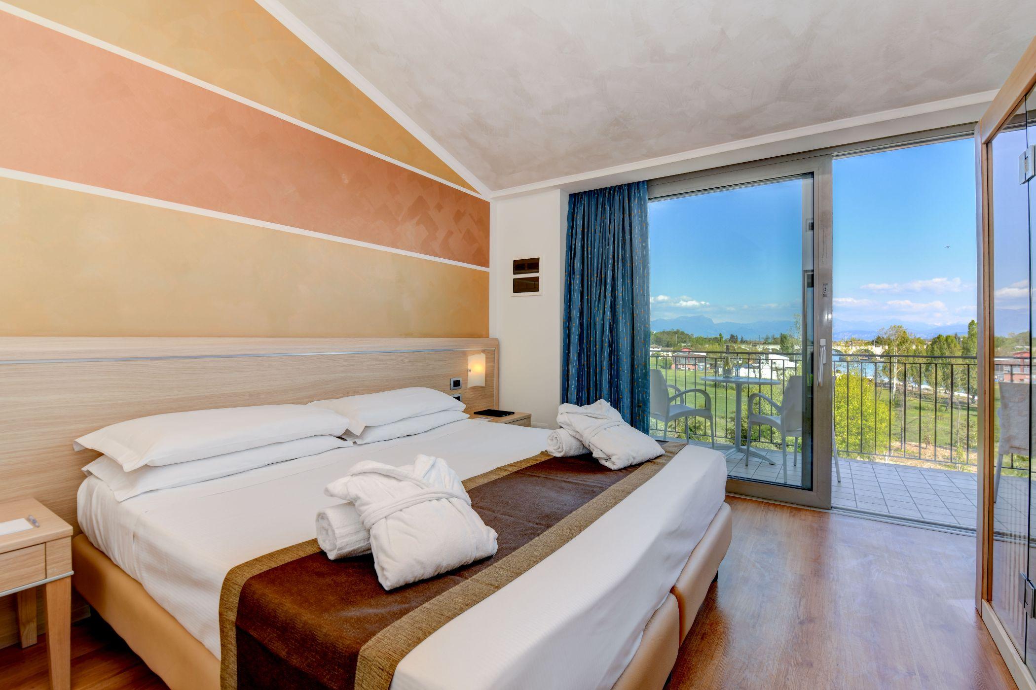 Hotel Rivus Peschiera del Garda Eksteriør bilde