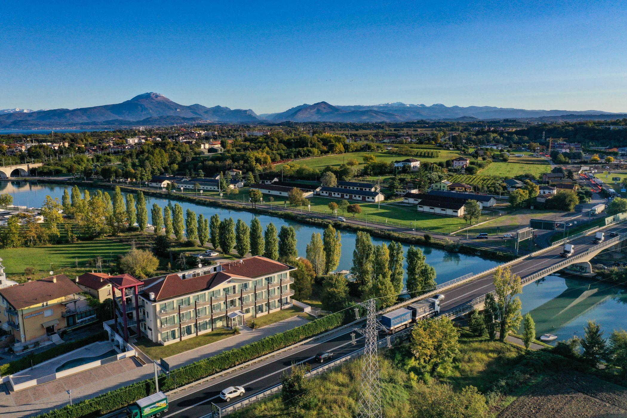 Hotel Rivus Peschiera del Garda Eksteriør bilde