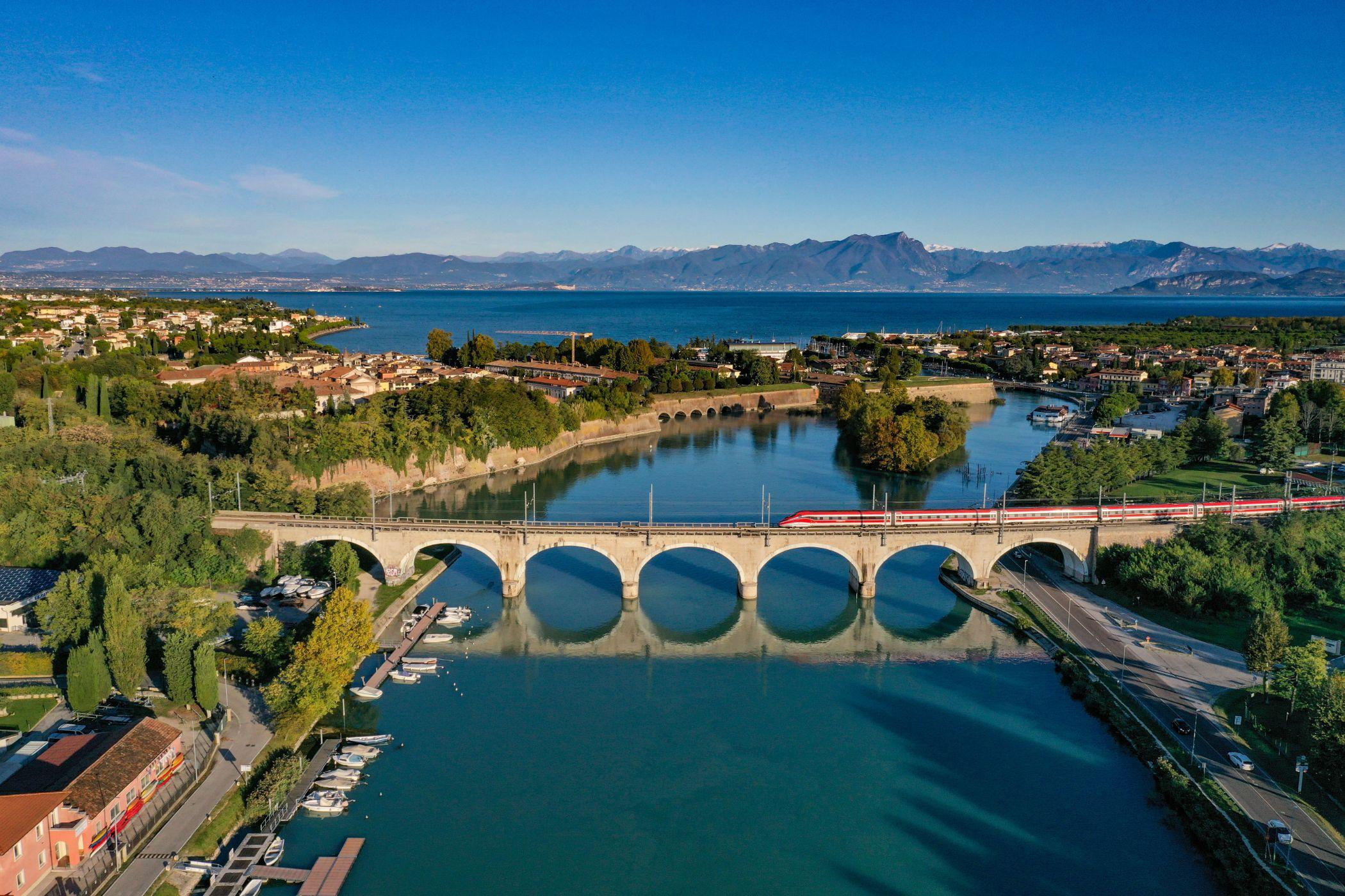 Hotel Rivus Peschiera del Garda Eksteriør bilde