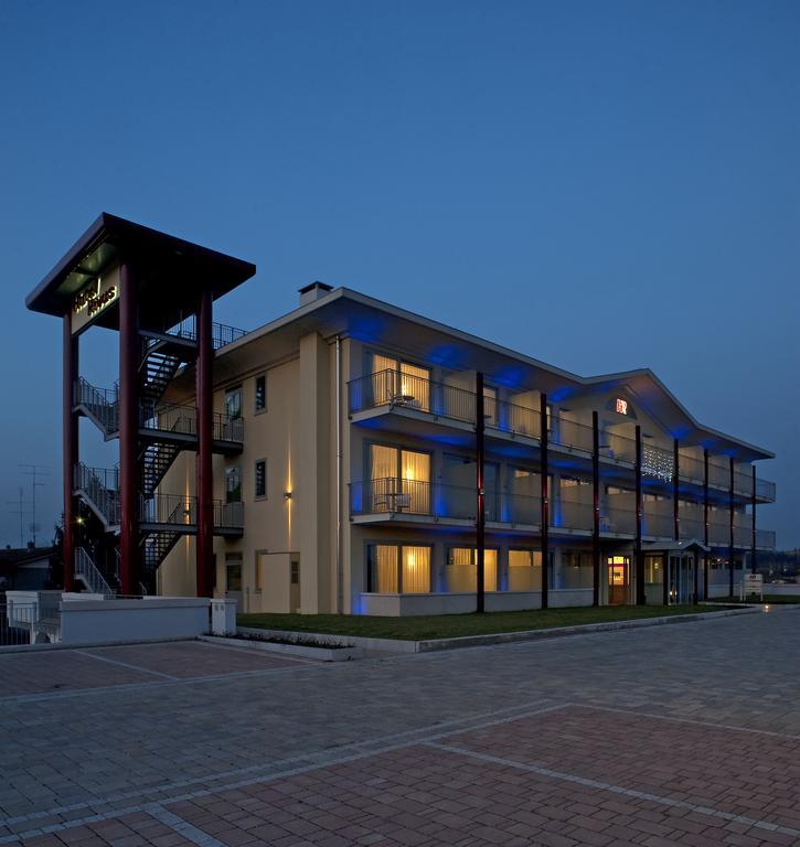 Hotel Rivus Peschiera del Garda Eksteriør bilde